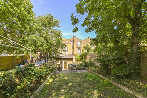 Garden shot - click for photo gallery
